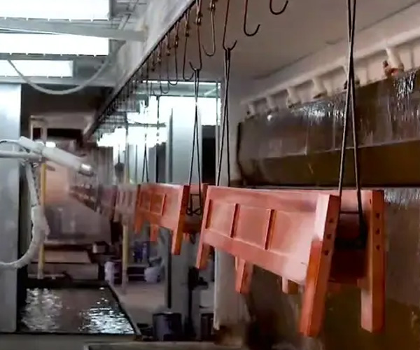 Solid wood furniture automation spray pa